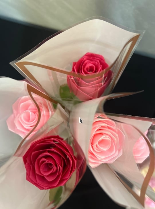 ورد الروز لتوزيعات العيد