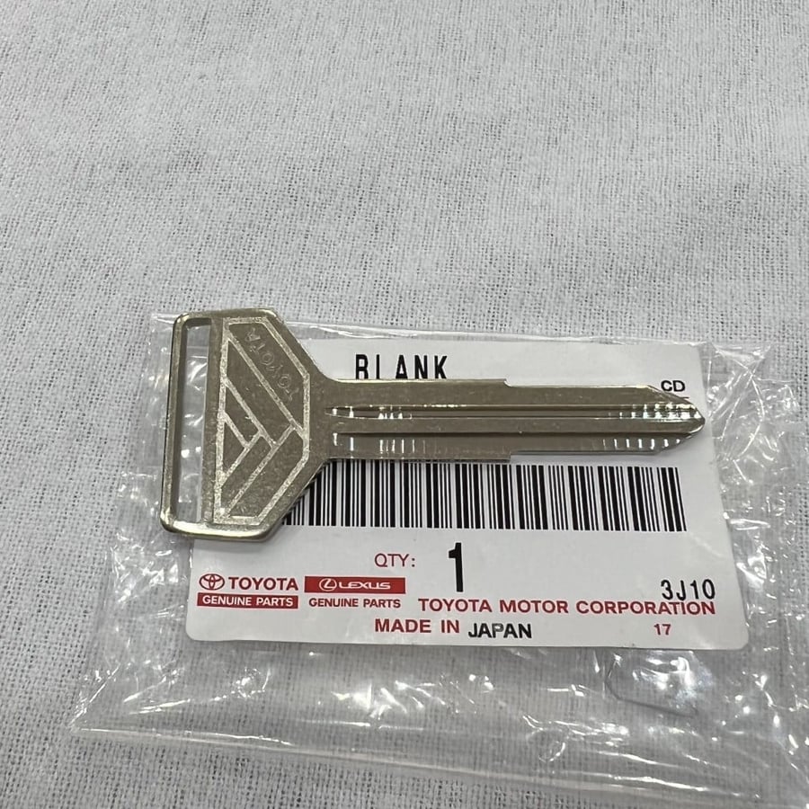 Key for Hilux 98-2005 and old Shas and original Land Cruiser