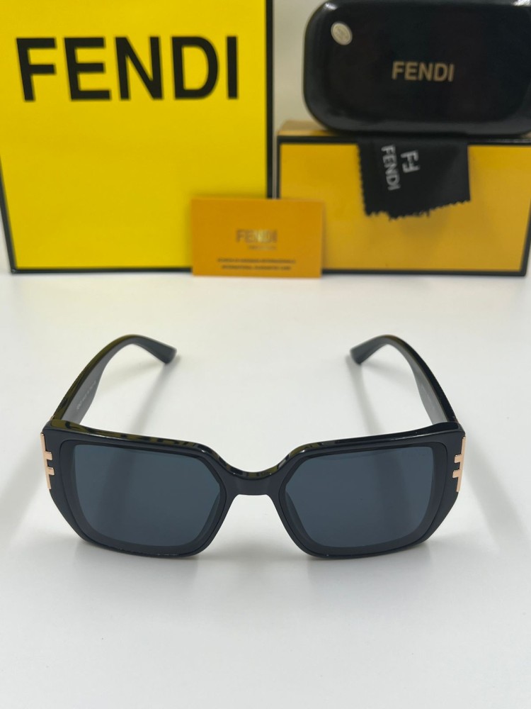 نظارات فندي FENDI