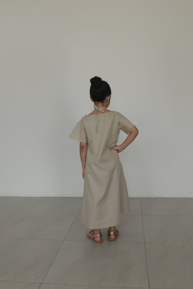 Kids linen dress
