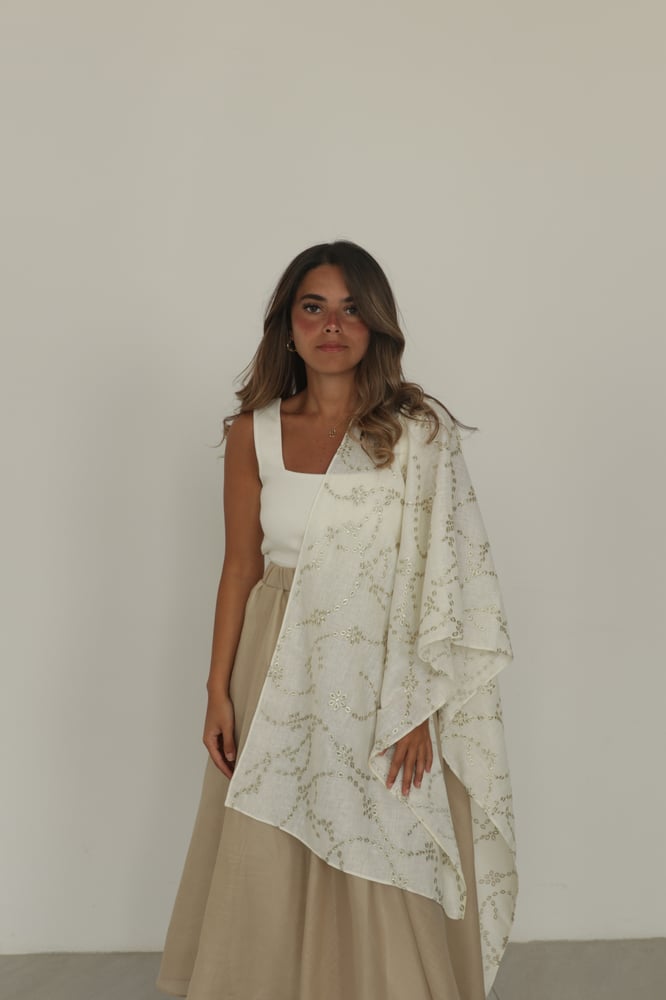 Linen skirt with linen shawl