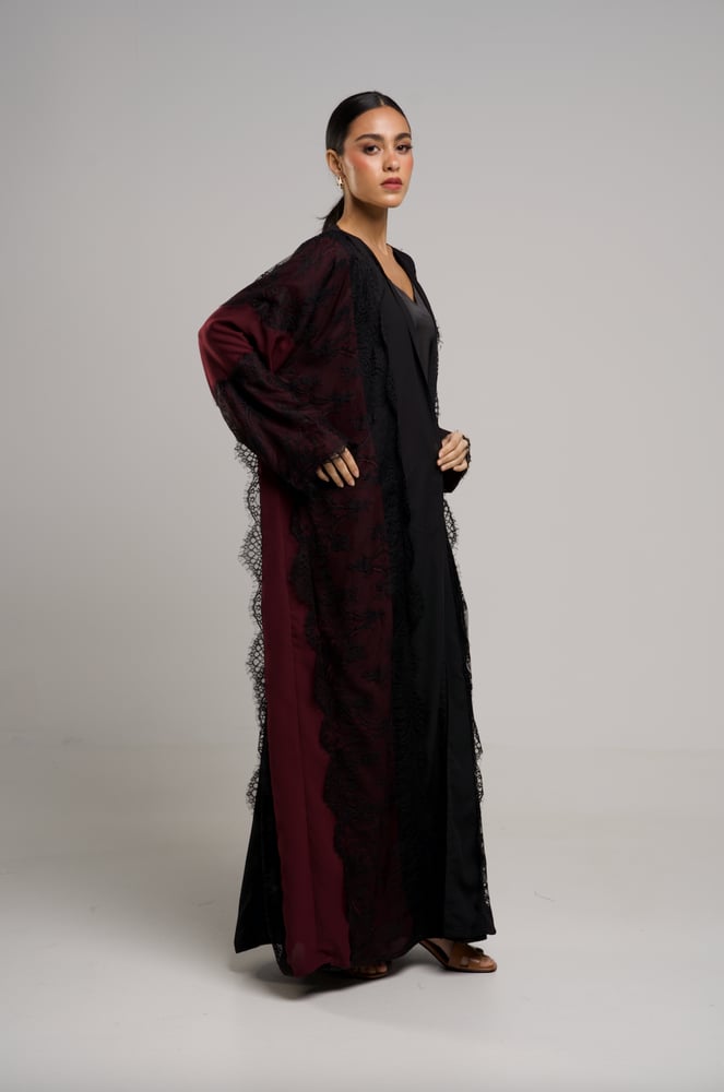 LACE ABAYA