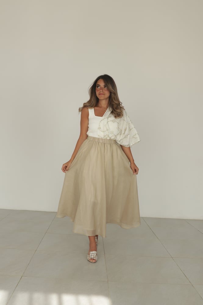 Linen skirt with linen shawl