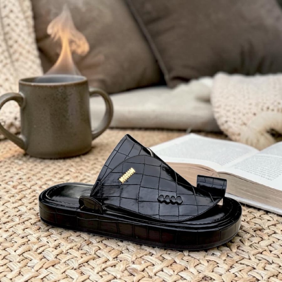 Eastern shoe, national craftsmanship
