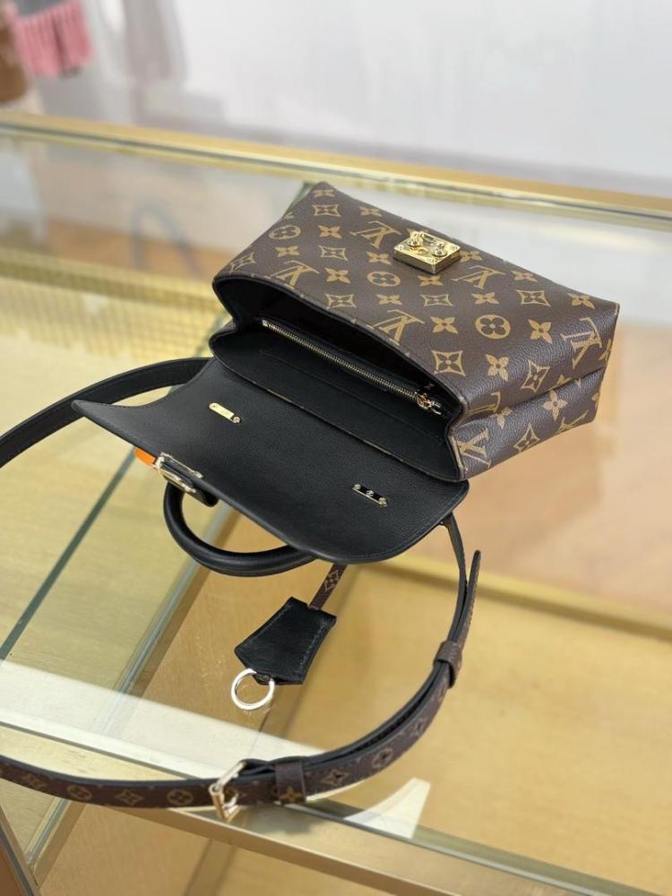 لويس فيتون  24.5cm