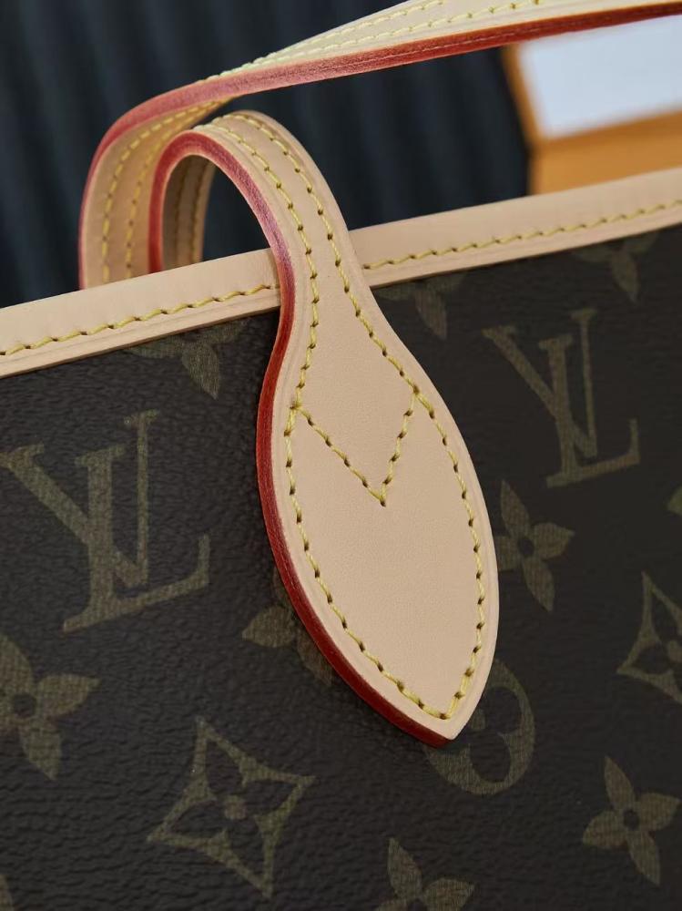 لويس فيتون  32cm
