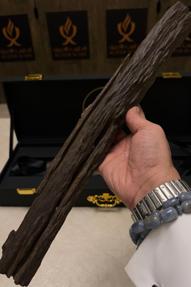 قطعة عود هندي كلاكاس