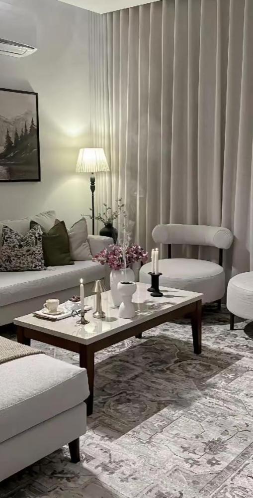 طاوله مفرد خشب بسطح بديل الرخام