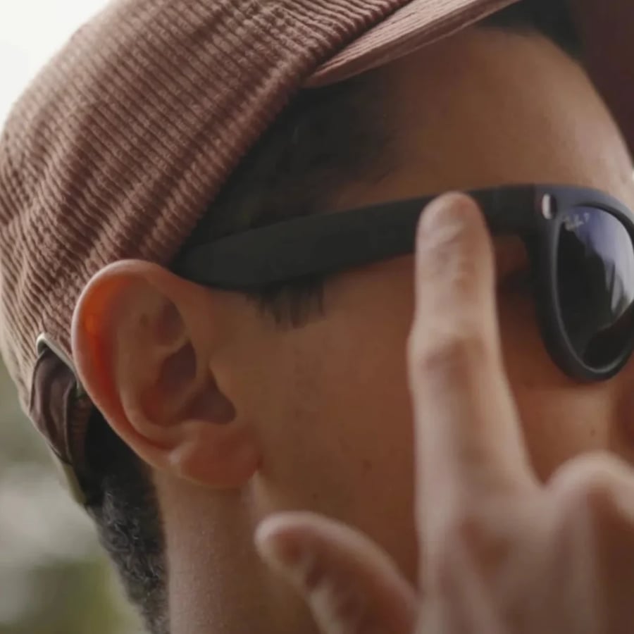 ميتا - نظارة ذكية ميتا Ray-Ban مع كاميرا مدمجة