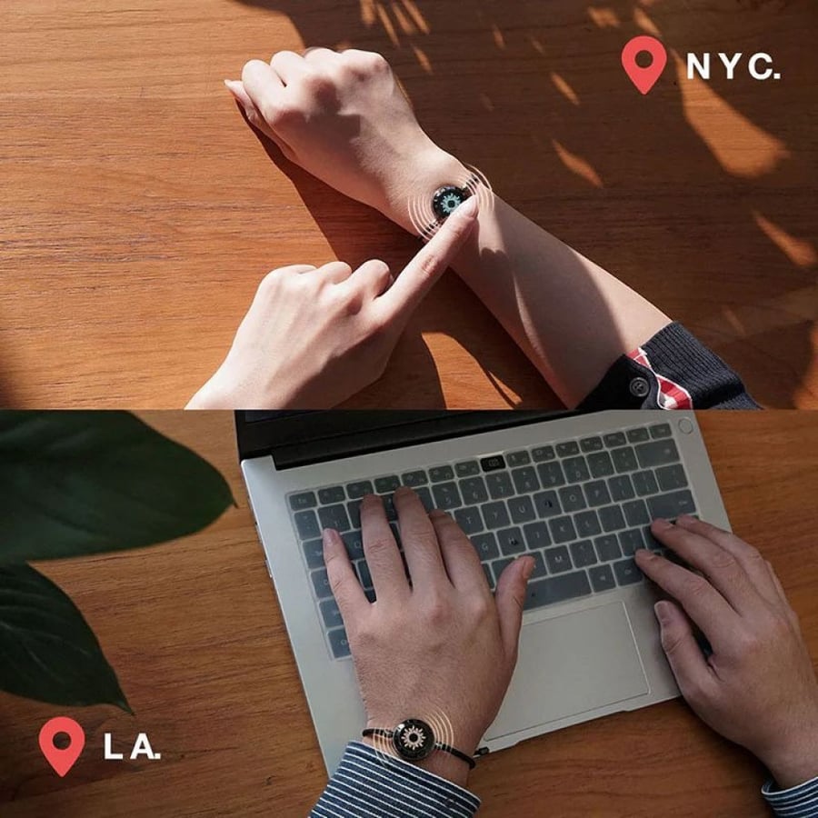 بكج (أسوارتين) Totwoo سوداء بتصميم الشمس