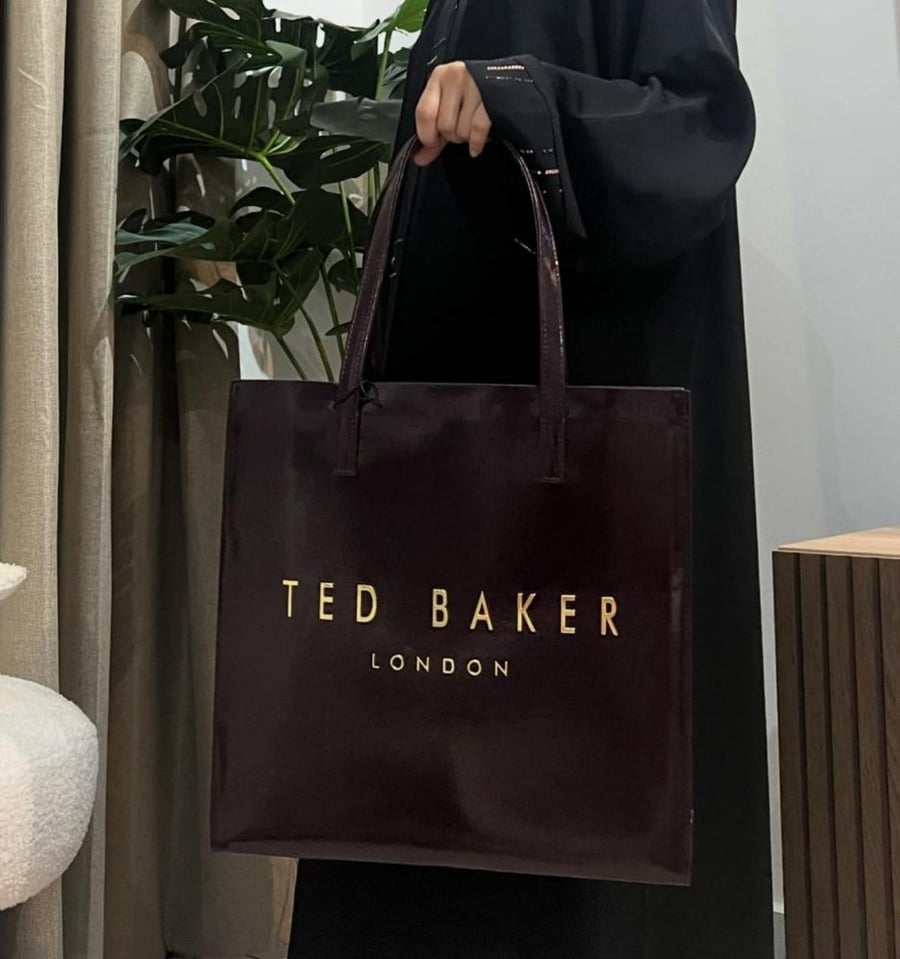 كيس وسط عنابي تيد بيكر Ted Baker
