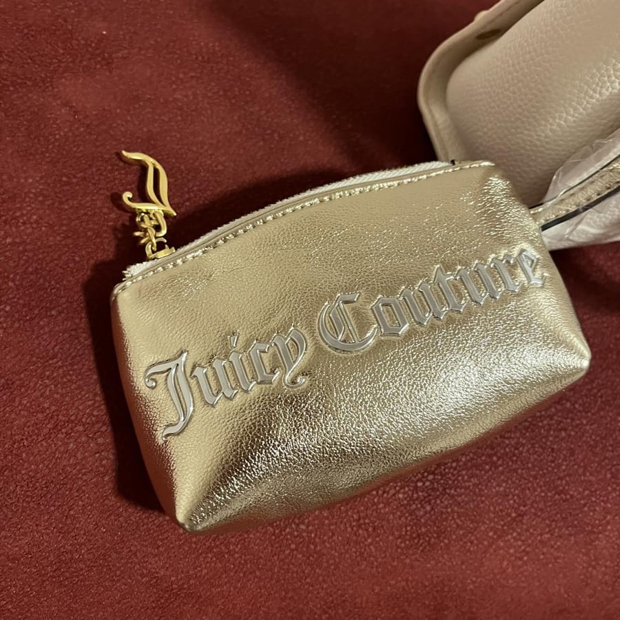شنطة  Juicy Couture