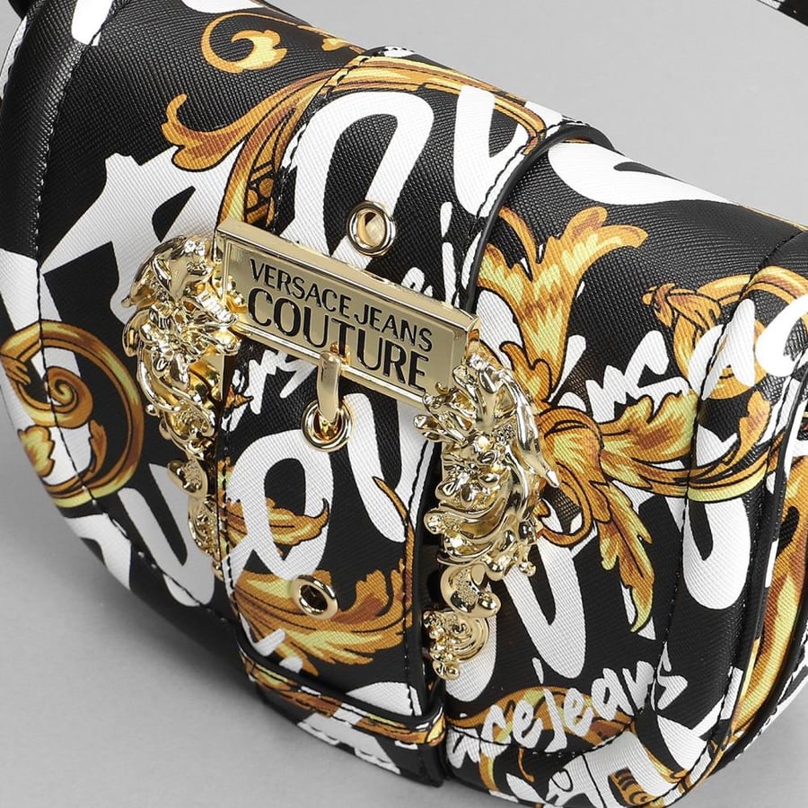 شنطة Versace Jeans Couture