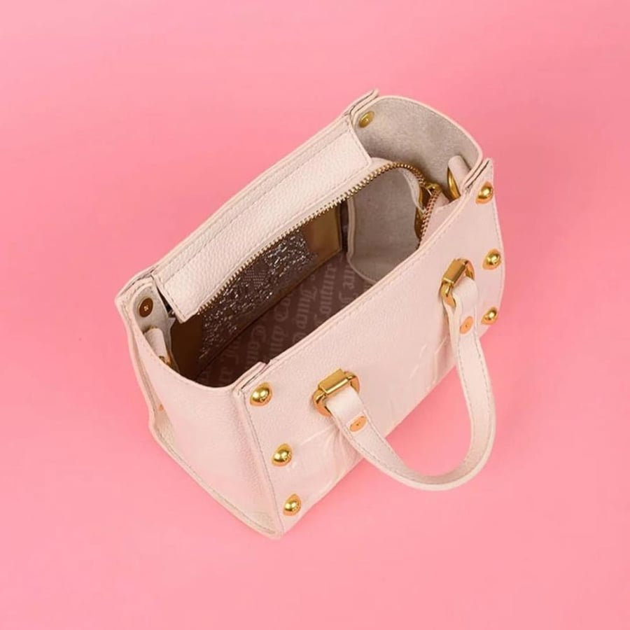 شنطة  Juicy Couture