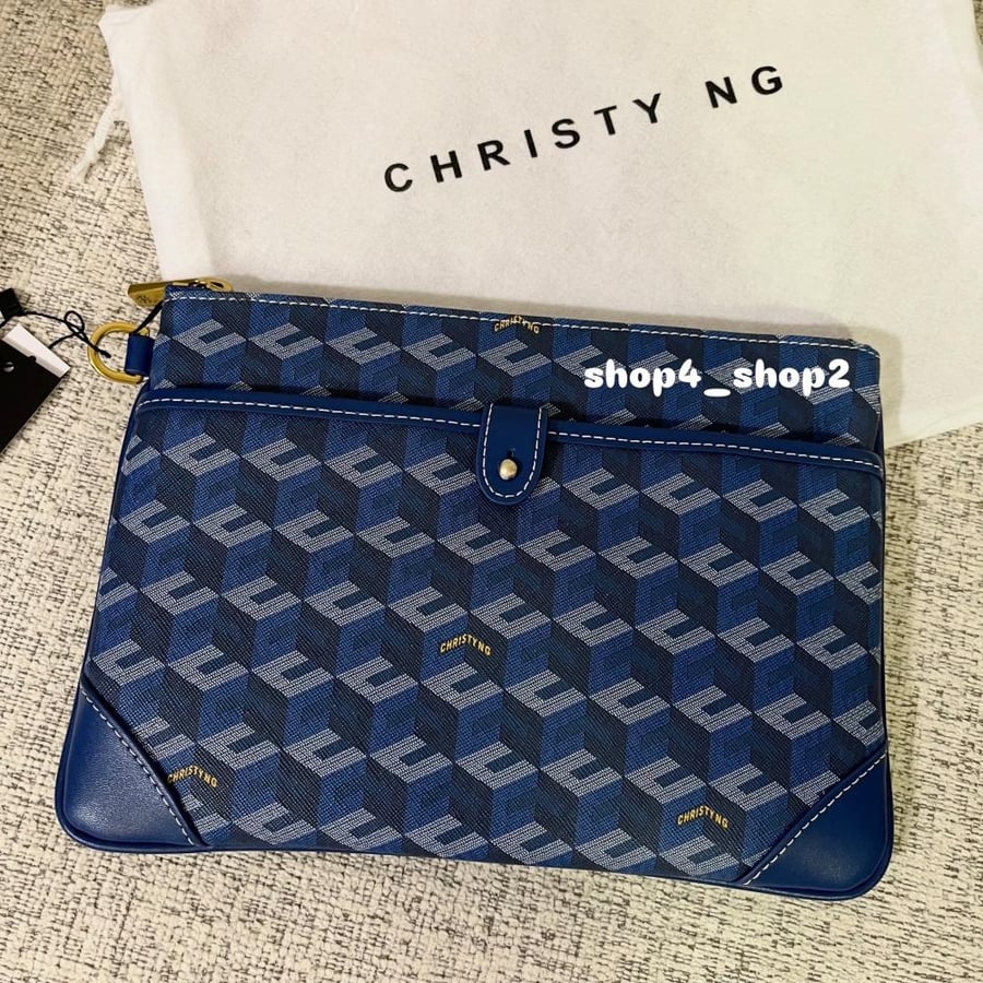 باوتش Christy Ng