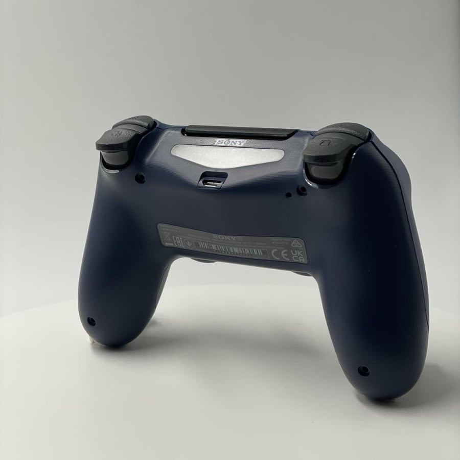 Hazel Carry - PS4 Controller