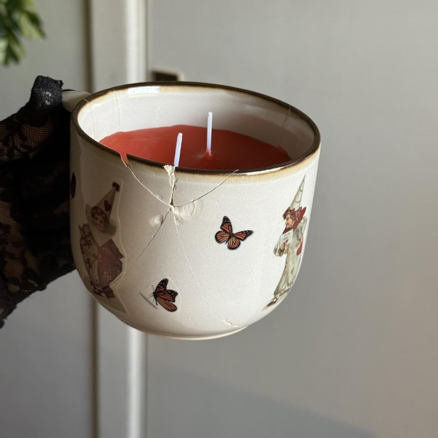 The red clown's candle ♥️