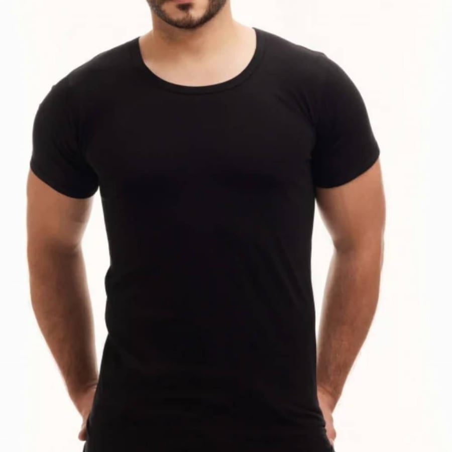 A Vdshi short sleeve round neck black T-shirt