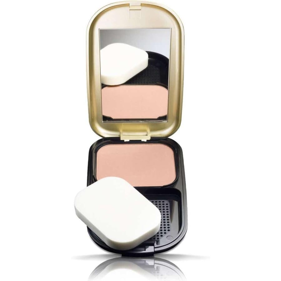 MAX FACTOR FACEFINITY COMPACT FOUNDATION 002 IVORY