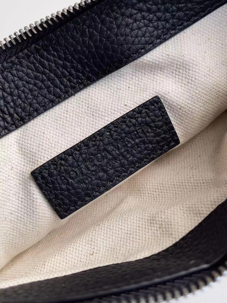 بوتيقا DIAGO MEDIUM POUCH مقاس 25cm