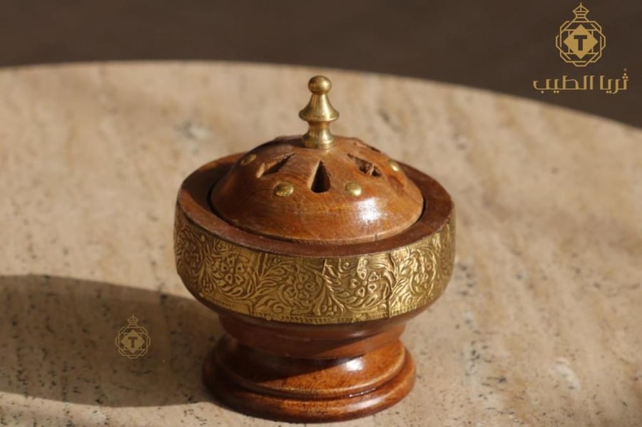 مبخرة صناعة هندية مع غطا