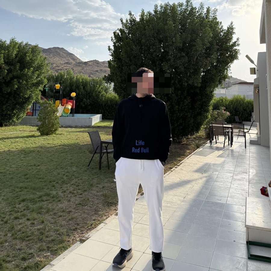بلوفر ريدبول