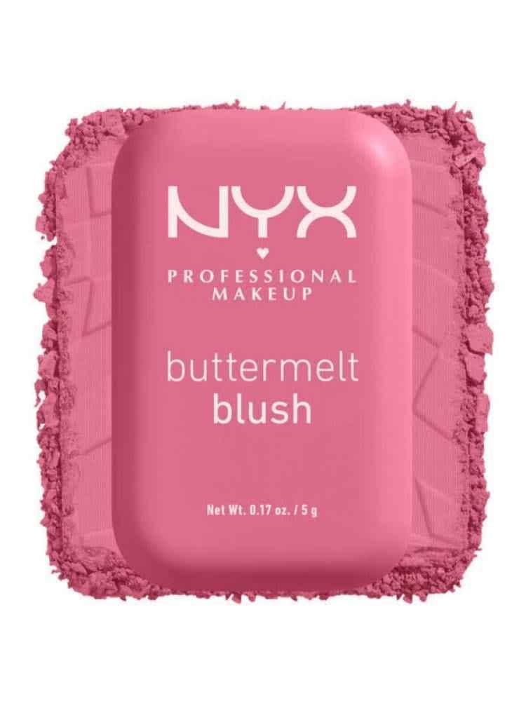 Blush in the color "Betrimelt" from NYX 06 - For The Butta