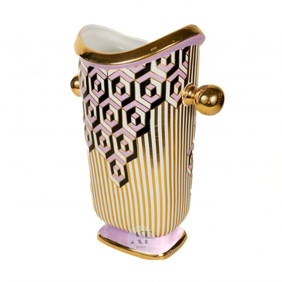 Hex Vase 01