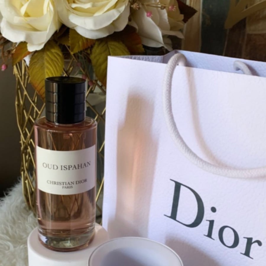 عطر عود اصفهان من ديور