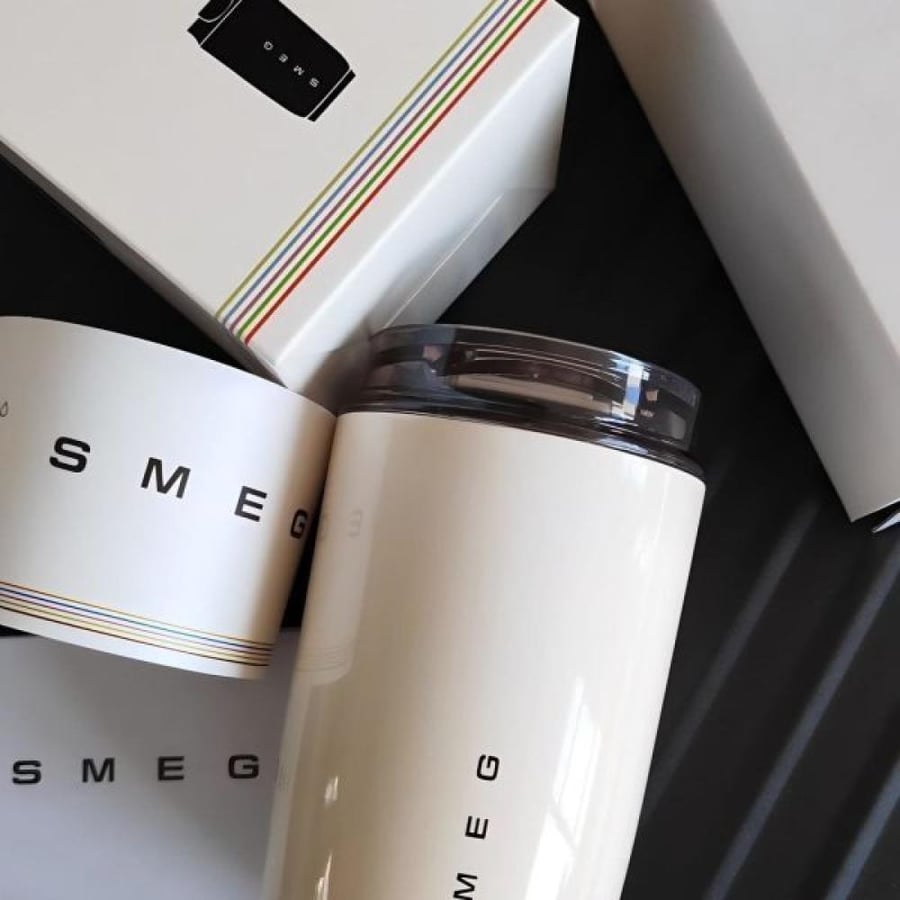 كوب قهوة للسفر (SMEG-648)، سعة 350 مل معزول بغطاء مانع للتسرب من SMEG