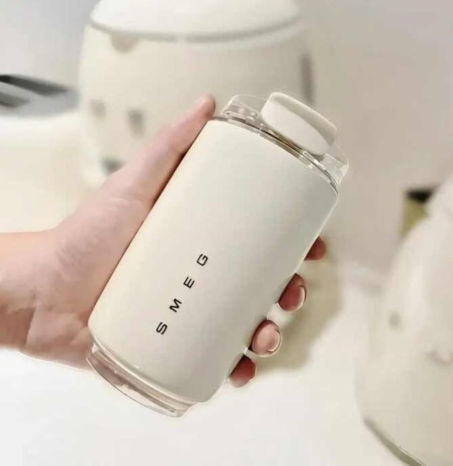 كوب قهوة للسفر (SMEG-648)، سعة 350 مل معزول بغطاء مانع للتسرب من SMEG