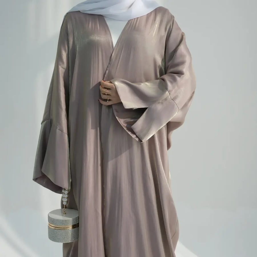 عباية طلّة