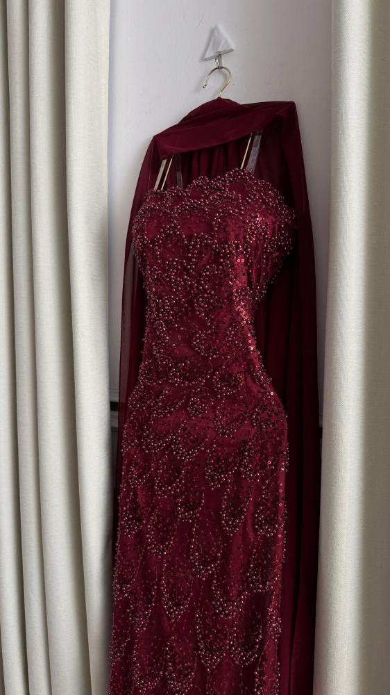 فستان سهره بعدة اللوان