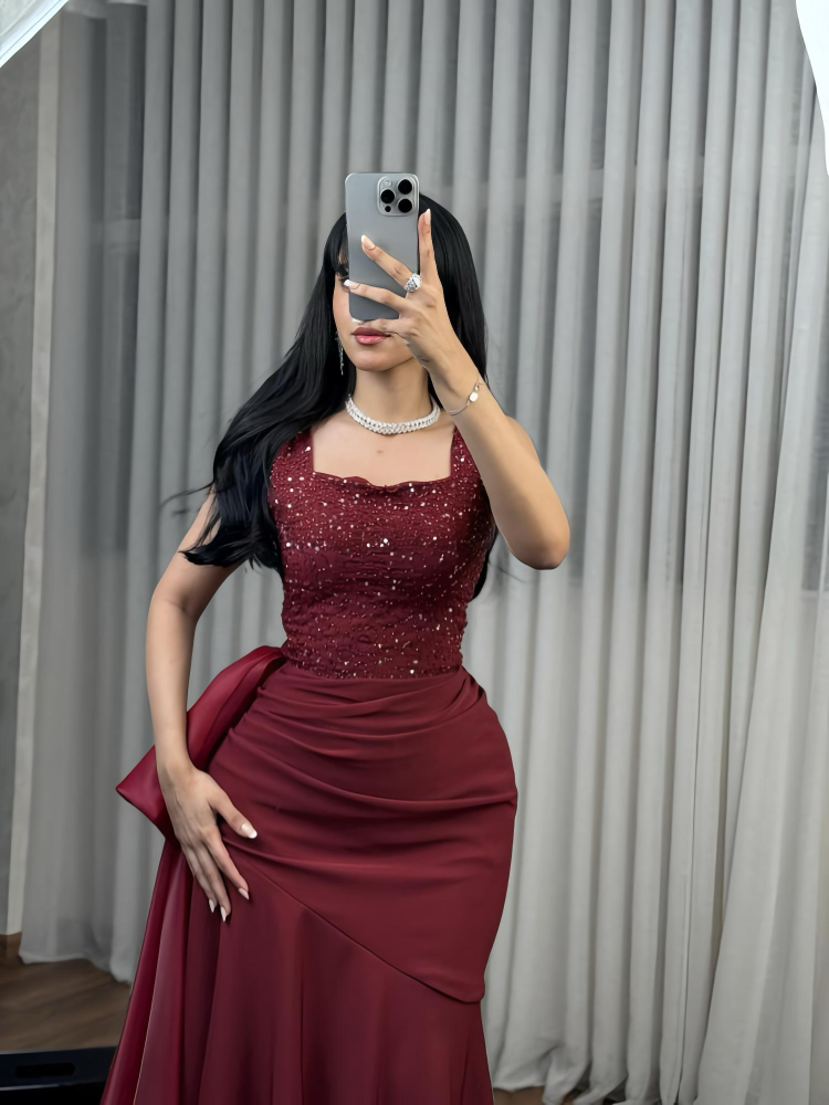 فستان سهره باللون البرغندي