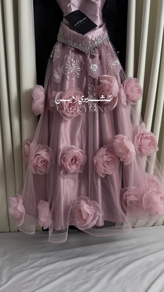فستان سهره باللون البينك