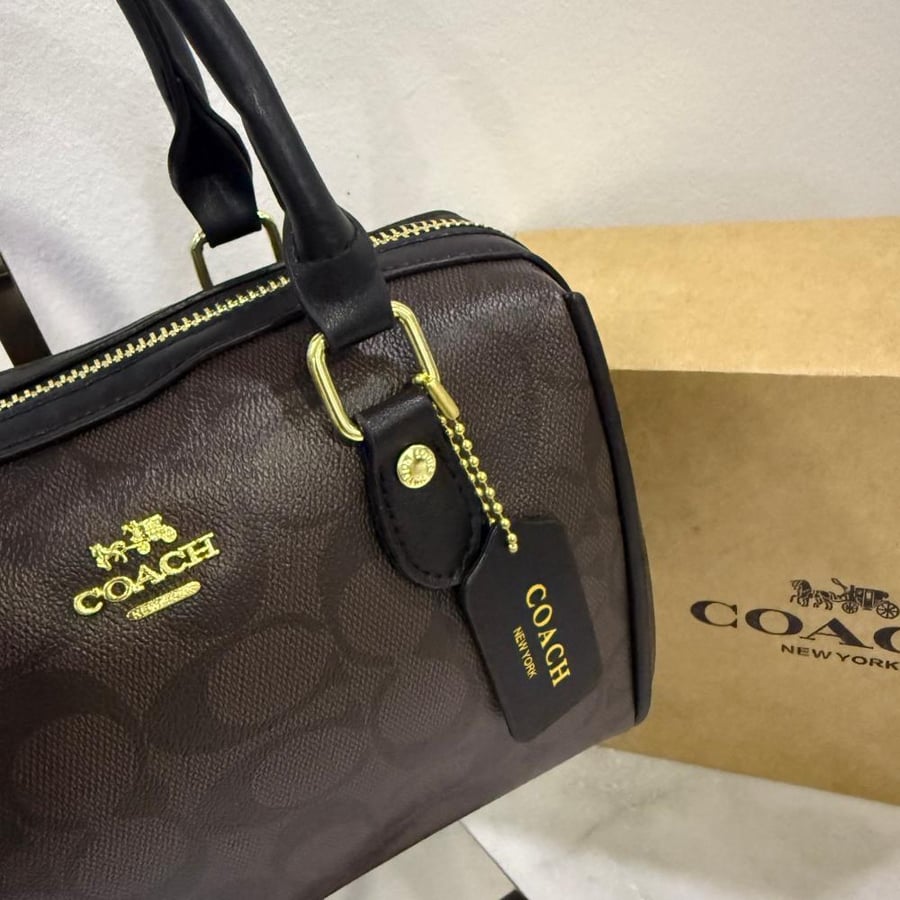 كوتش COACH