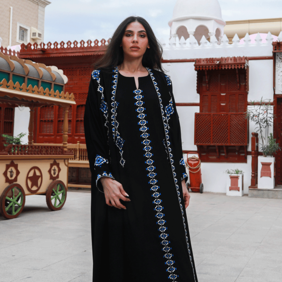 عباية كريب مع تطريز تراثي