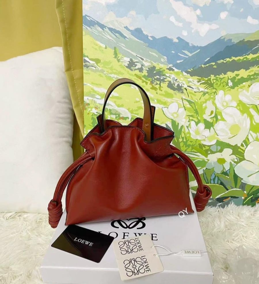 حقيبة فلامنكو من لويفي (Loewe) ألوان متعددة