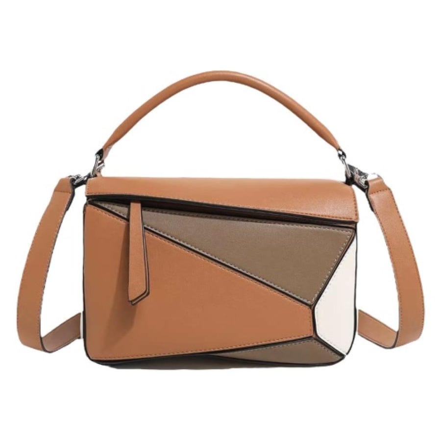 حقيبة بازل من لويفي (Loewe) ألوان متعددة