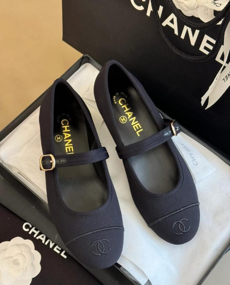 فلات باليت من شانيل (CHANEL) ماستر كواليتي