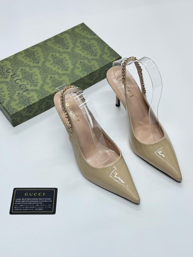 كعب جلد لماع من غوتشي (Gucci) ألوان متعددة