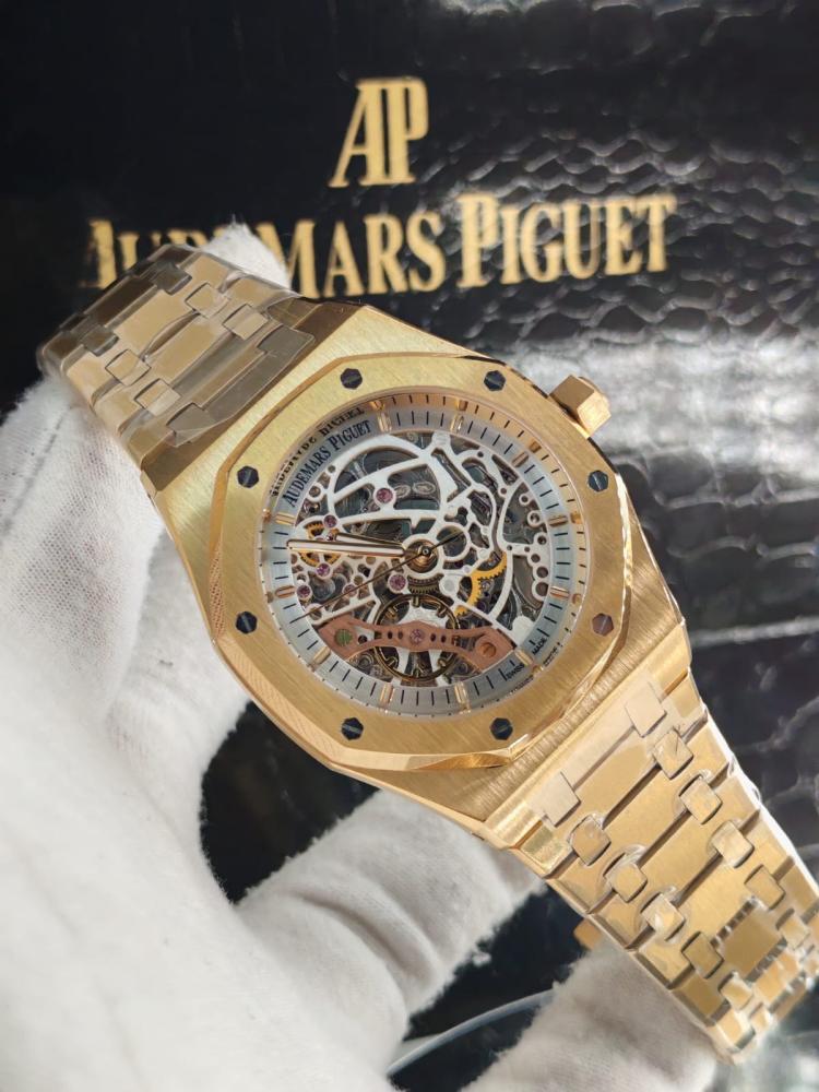 Oudmars Patek Philippe watch - men's (multiple colors)