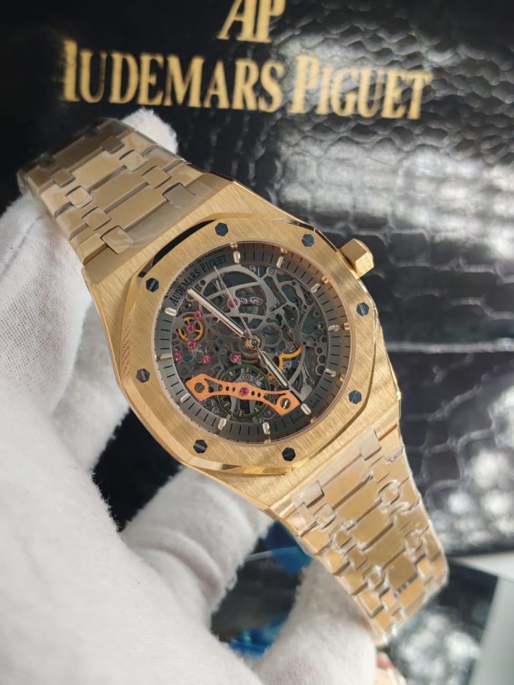 Oudmars Patek Philippe watch - men's (multiple colors)