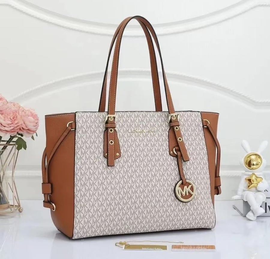 Tote bag from Michael Kors (MK) various colors