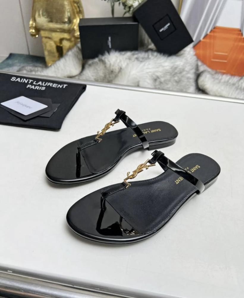 صندل كاساندرا من سان لوران (YSL)