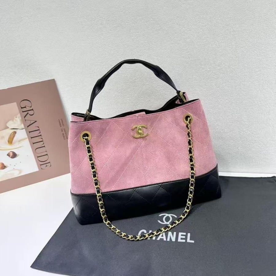 حقيبة ميتييه من شانيل (CHANEL) ألوان متعددة