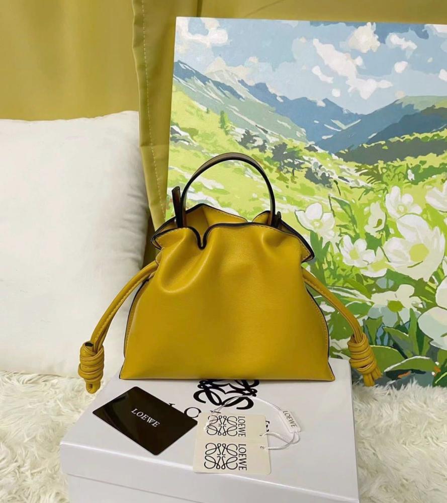 حقيبة فلامنكو من لويفي (Loewe) ألوان متعددة