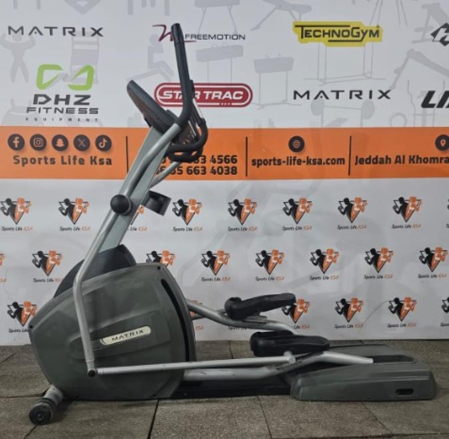 1017CROSS TRAINER