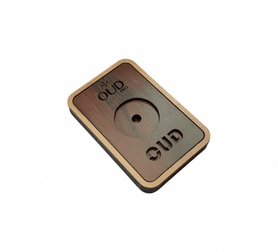 القاعدة الخشبية لتثبيت العود من Oud Pro