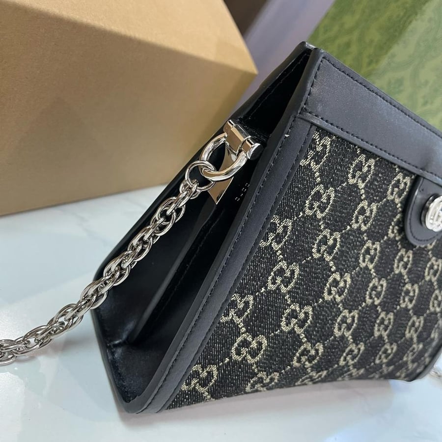 Gucci watch